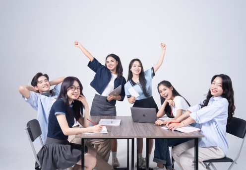 IZONE - IELTS Chiến lược