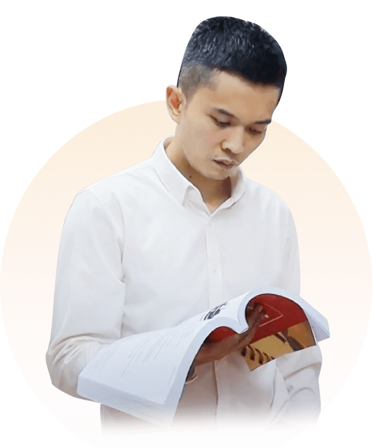 Giảng viên Phạm Hồng Long