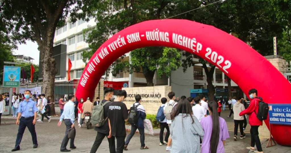thông tin tuyển sinh đại học 2022 ảnh 1