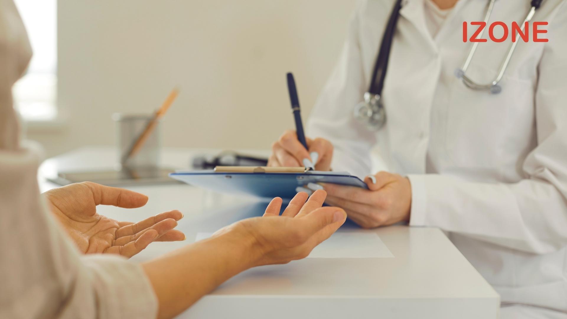 complaint đi với giới từ gì