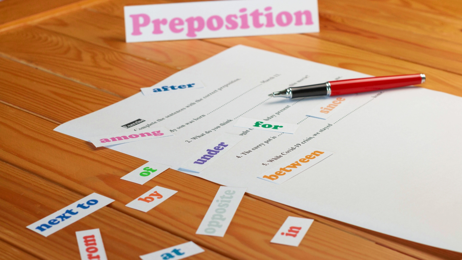 preposition là gì
