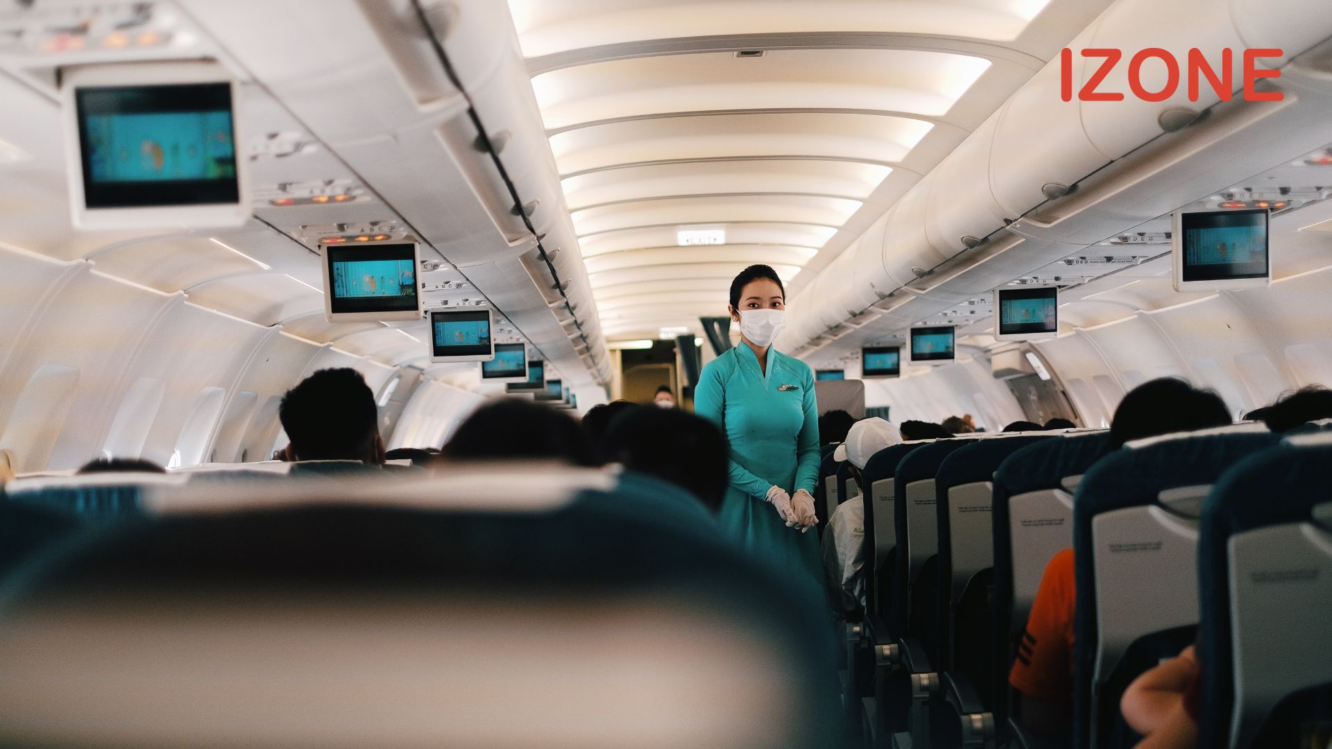 Học gì để làm tiếp viên hàng không