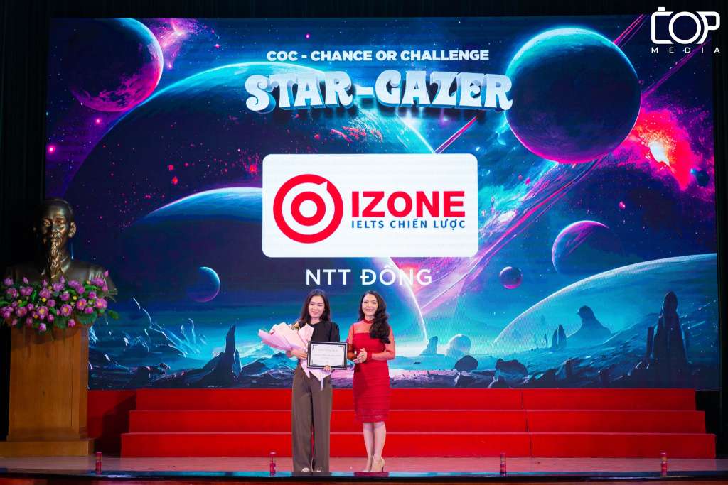 IZONE đồng hành cùng chương trình dành cho tân sinh viên Học viện Ngân hàng “Chance or Challenge - Star-gazer 2023” 
