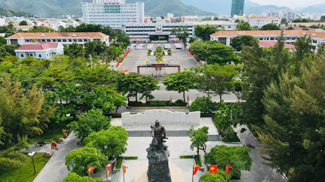 Học viện Hải quân Nha Trang